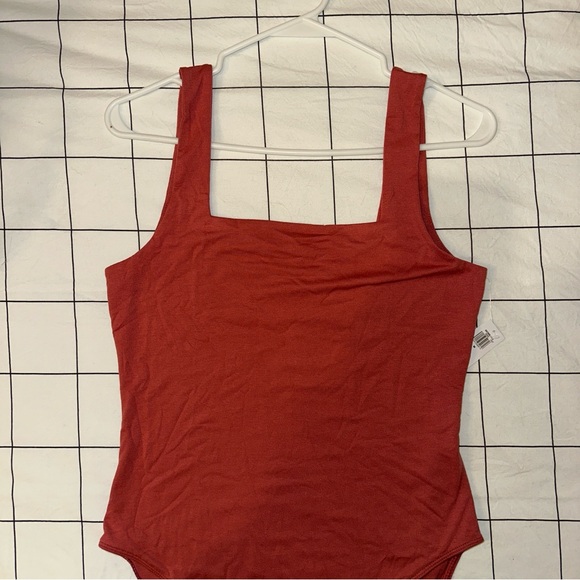 Old navy coral body suit - Picture 2 of 4